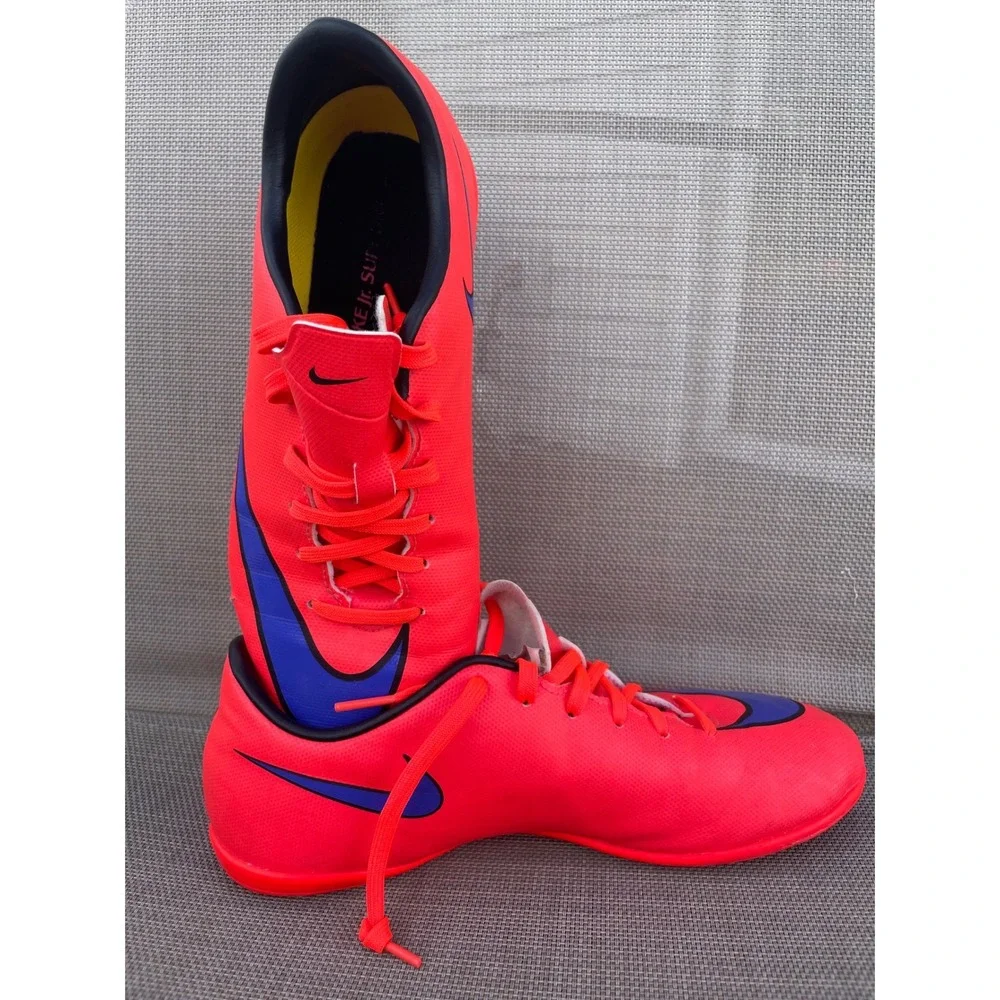 Nike Mercurial Victory Soccer Shoes Youth 5.5Y Bright Crimson Excellent